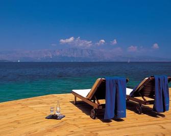 Ionian Blue Bungalows And Spa Resort - Nikiana - Пляж