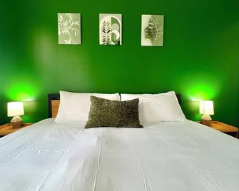 Spacious 5BD 5.5BA house in the Heart of Richmond - Richmond - Chambre