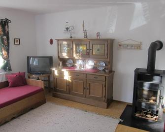 Gaestehaus Maria - Steinach am Brenner - Вітальня