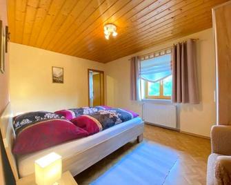 Fabulous Apartment in Zenting - Zenting - Bedroom