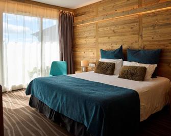 Le Grand Tétras - Font-Romeu-Odeillo-Via - Bedroom