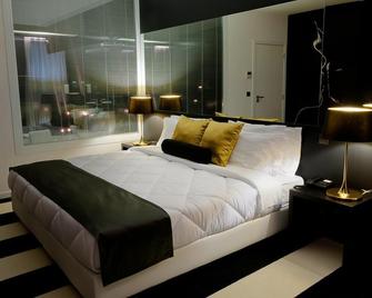 Vinyl M Hotel Design Inn - Mealhada - Habitación