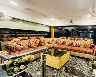 Hotel Bhakthanivas Residency - Tirupati - Lobby
