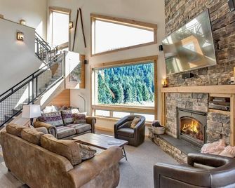 Powder Lodging #301 at Golden Poles - Collins Lake Resort - Government Camp - Living room