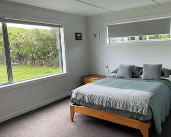 Ruapuke Retreat - Raglan Coastal &.Rural Views - Raglan - Habitación