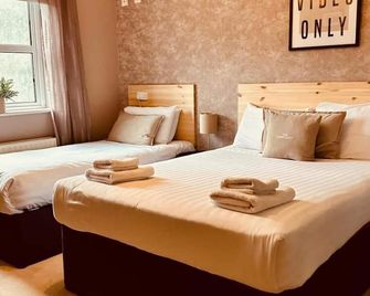 ذا آرش جيست هاوس - كليفدين - غرفة نوم