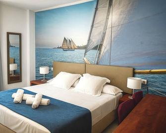 Hotel Sol Almería - אלמריה - חדר שינה