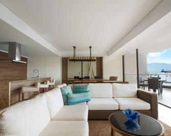 Nima Bay Lifestyles Experience - Puerto Vallarta