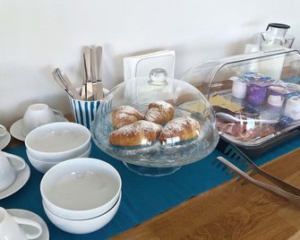 Home Scala Dei Turchi B&B - Realmonte - Buffet
