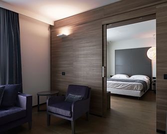 Link124 Hotel - Parma
