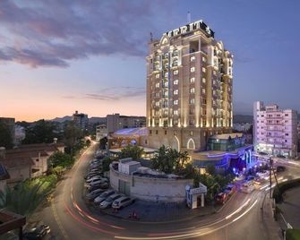 Merit Lefkosa Hotel & Casino - Lefkoşa - Bina