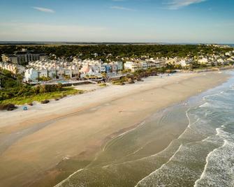 Grand Pavilion 76 by Wild Dunes, in Resort Core - Isle of Palms - Beach