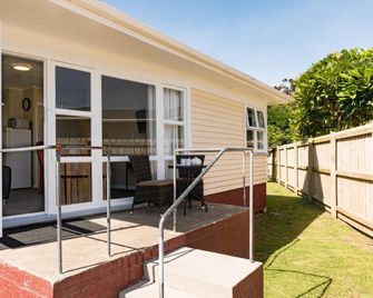 Waitangi Beach Unit B - Paihia - Balcony