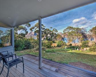 Driftwood - Coles Bay - Balkon