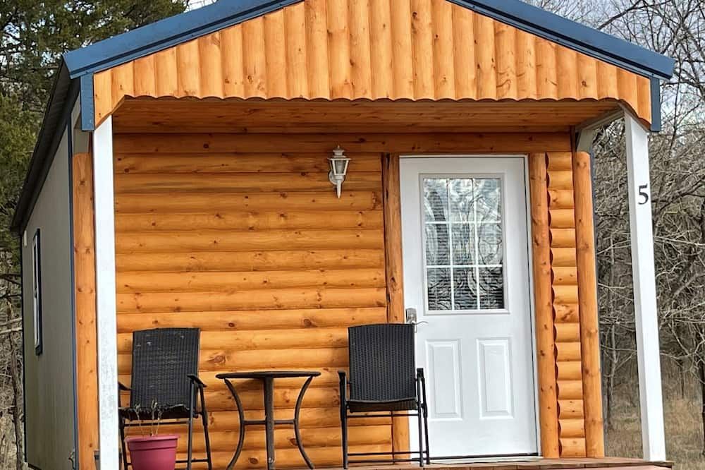 Beautiful Cabin Sleeps 2