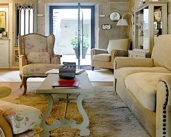 Hotel Real Cambados - Cambados - Вітальня