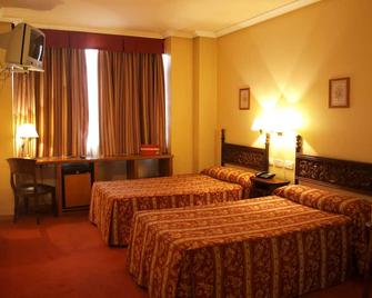 Hotel Don Luis - Madrid - Kamar Tidur