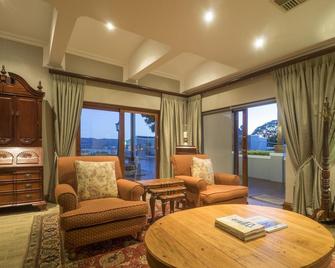 Issaquena Heights Boutique Hotel - Knysna - Phòng khách