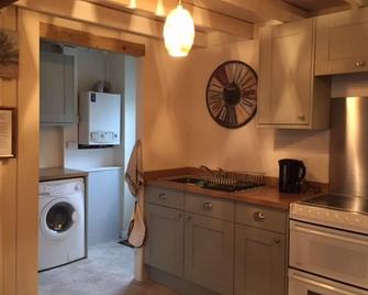Lazy Days - Moffat - Kitchen