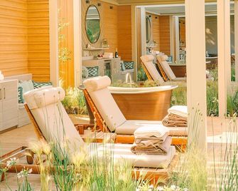 Pennyhill Park Hotel and Spa - Bagshot - Patio