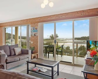 Grand Pacific 2 Unit 1 - Ground Floor - Narooma - Sala de estar