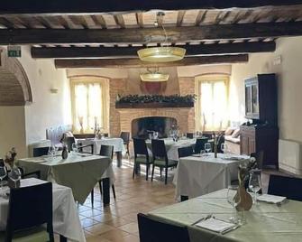 Molino Del Duca Cesi - Terni - Restaurante