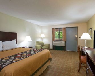 Super 8 by Wyndham White River Junction - White River Junction - Slaapkamer