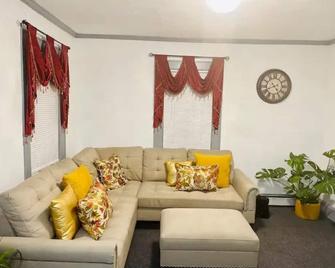 The Global Annex - Queens - Living room
