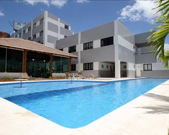 Camaçari Plaza Hotel - Camaçari - Pool