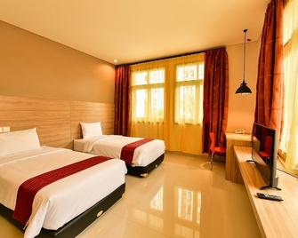 Cherry Homes Express Hotel - Bandung - Habitación