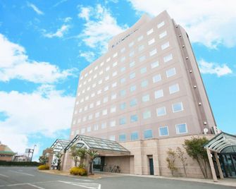 Karatsu Daiichi Hotel Riviere - Karatsu - Gebouw