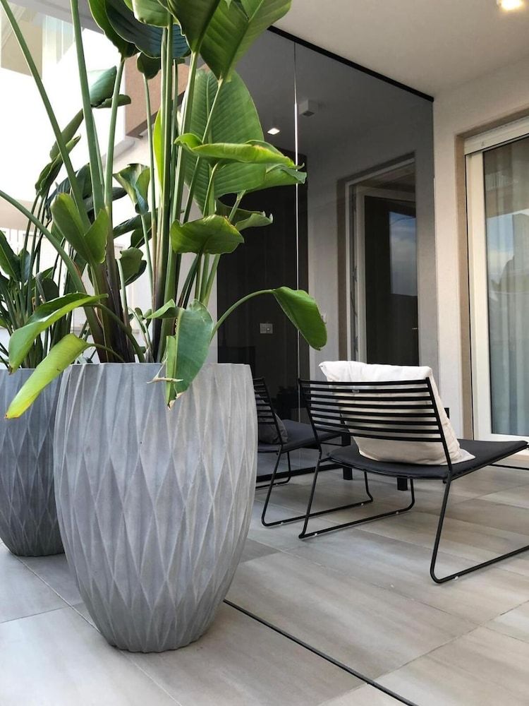 golden suites 50 - מונופולי - פטיו