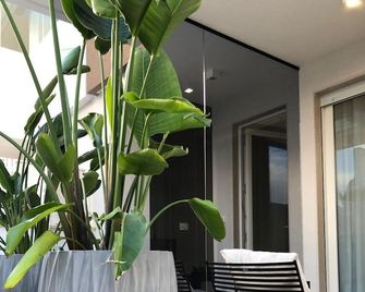 golden suites 50 - Monopoli - Innenhof