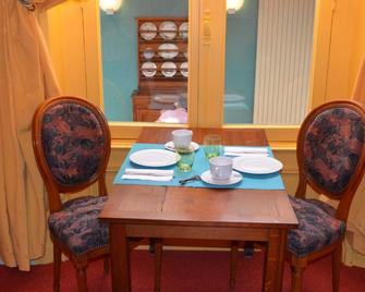 Hôtel la Poularde - Gien - Dining room