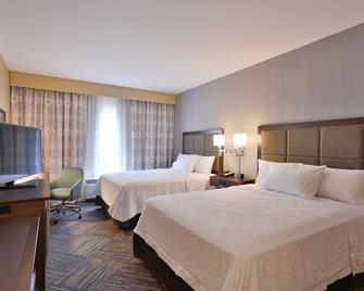 Hampton Inn & Suites Chippewa Falls - Chippewa Falls - Bedroom