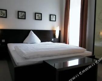 Thuns Dorfkrug - Werdohl - Camera da letto