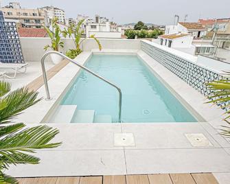 Alenti Sitges Hotel - Sitges - Piscina