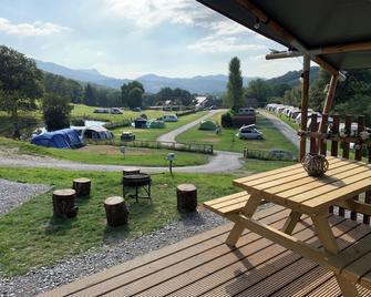 تورينت واك جلامبينج - دولجيلو - شرفة مرصوفة