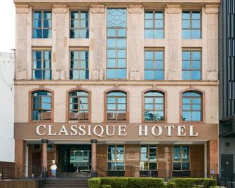 Classique Hotel - Singapore - Building