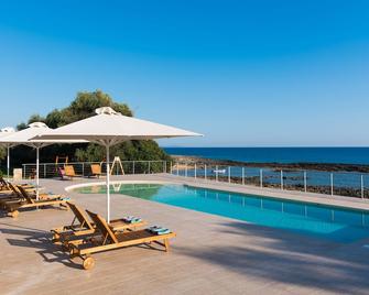2 bd villa, pet friendly in Messinia with sea view. Family-friendly and quiet. - Marathopolis - Pool