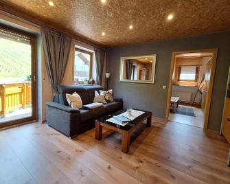 Apartment Herold - Apartment with balcony - Alken - Wohnzimmer