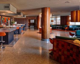Hotel Rey Sancho Ramírez - Barbastro - Bar