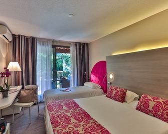 Servotel Castagniers - Castagniers - Habitación