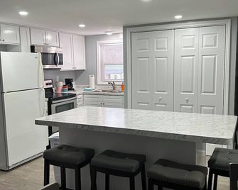 Pleasant 2-bedroom apartment with AC in Barbourville - Barbourville - Cocina