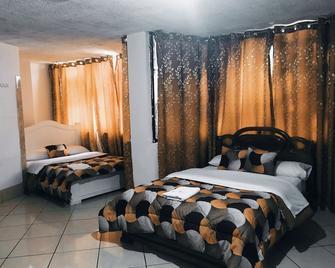 Hostal Ajavi del Sur - Quito - Habitación