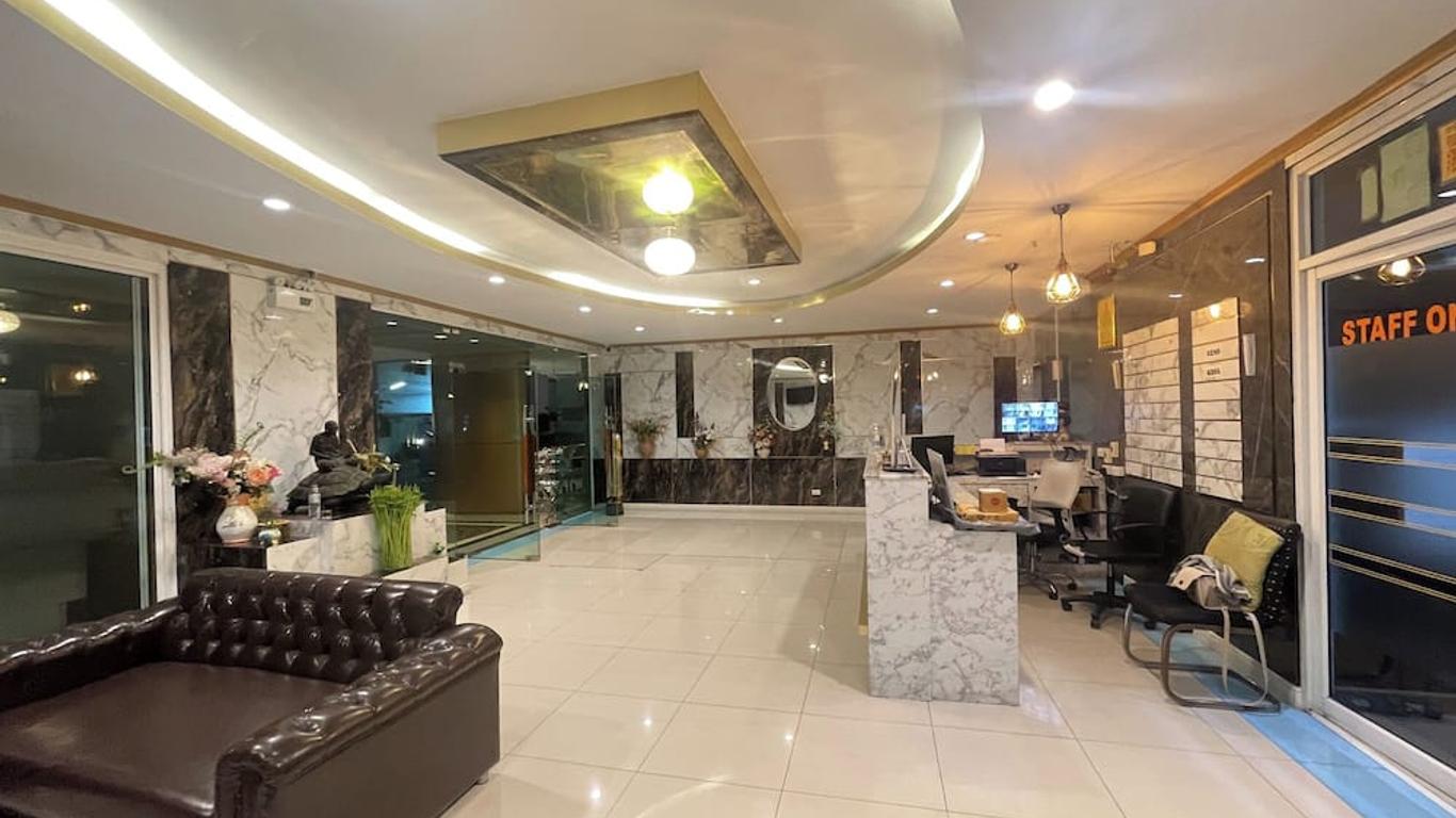 โรงแรมคาร์พิเดี้ยม