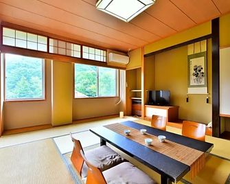 Arya Hotel Alpin Route / Vacation Stay 8237 - Ōmachi - Eetruimte