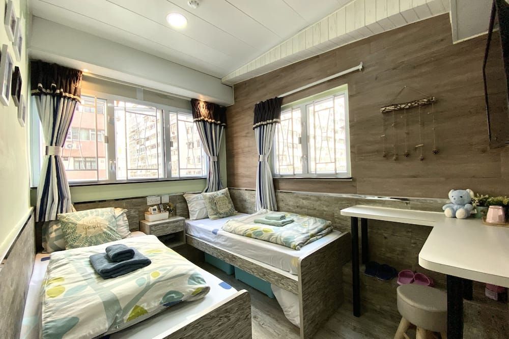 Hong Kong Hostel (Tsim Sha Tsui Mansion)