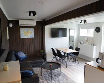 Hlakot Cabin In Golden Circle - Mosfellsbaer - Living room