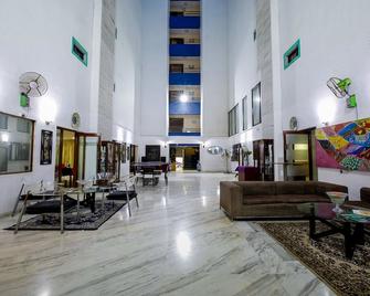 Oritel Service Apartments - Mumbai - Lobby